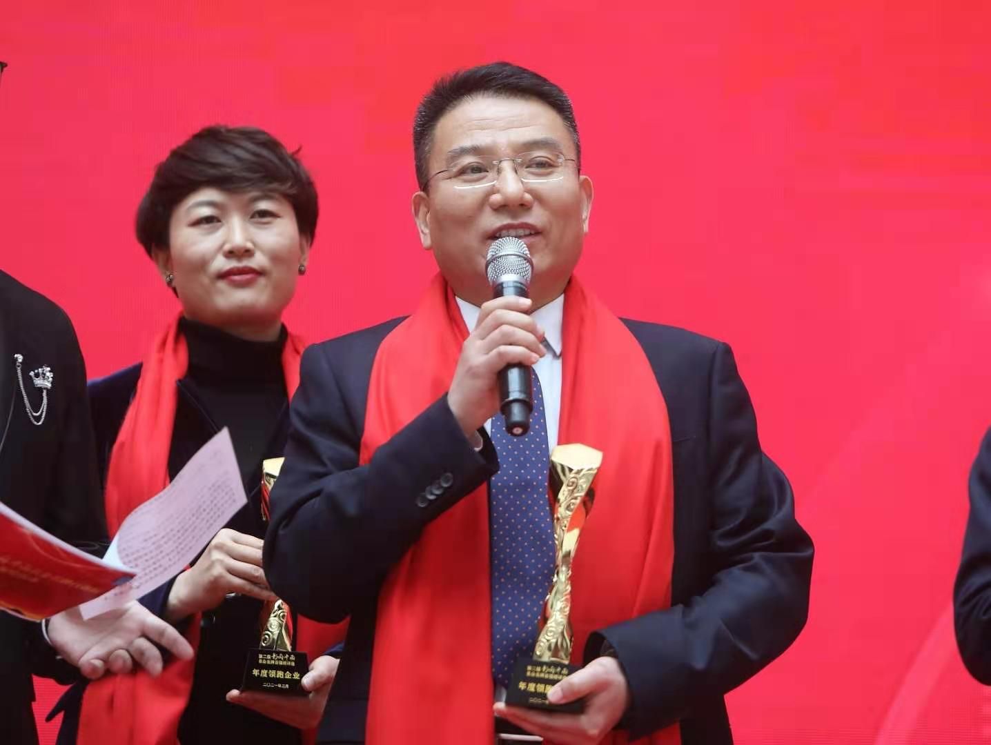 7d5b5ae4f7dd4126a64acd0f30dd69c4